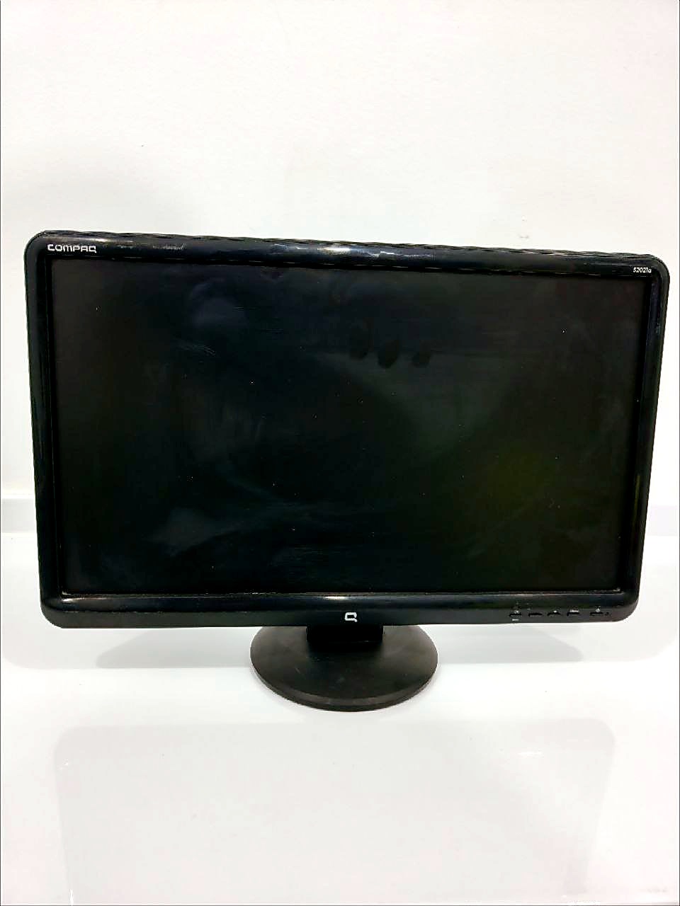 Écran Compaq S2021a 20 pouces LCD 1600x900 (occasion)